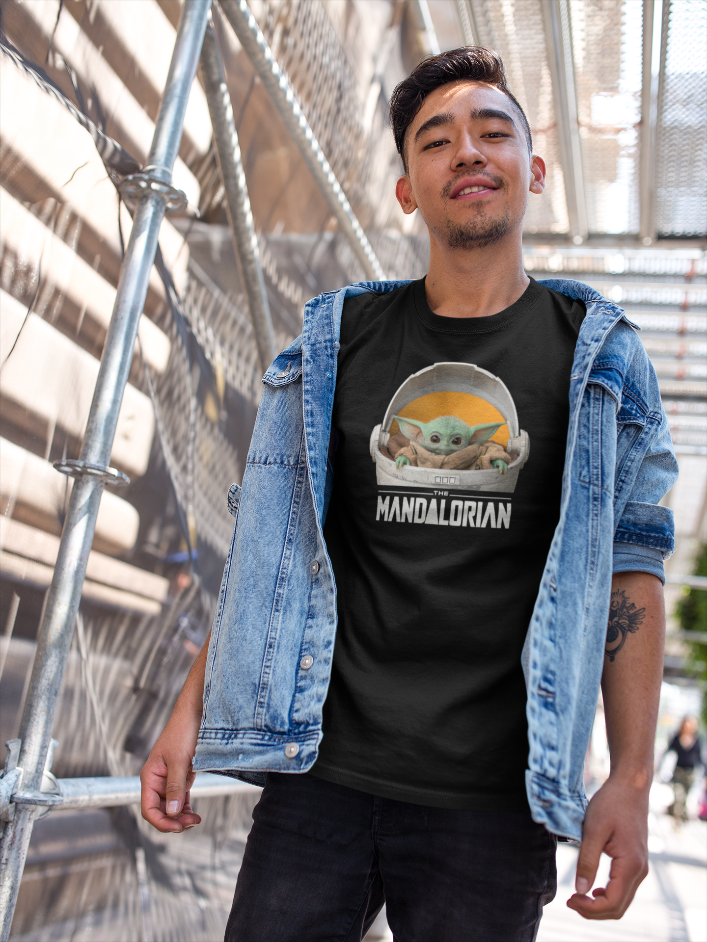 Polera Hombre manga corta "Baby Yoda"