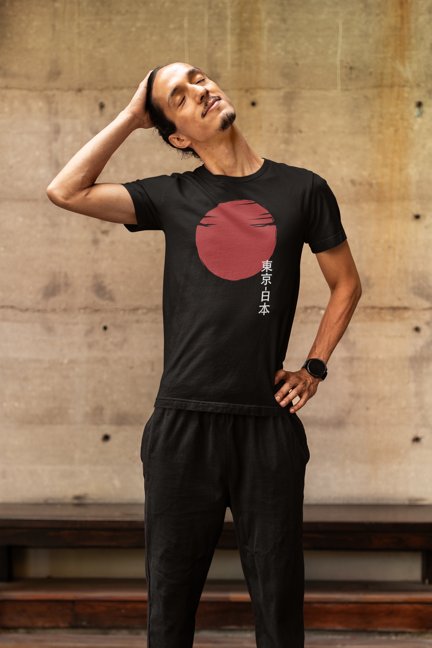 Polera Negra Unisex manga corta "Sol Naciente"
