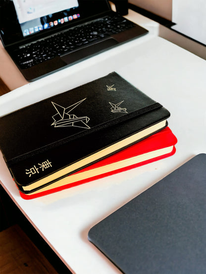 Libreta "Origami" roja y negra  pequeña.