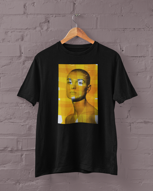 Polera Negra Manga Corta - Unisex - Sinéad O'Connor