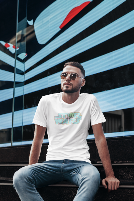 Polera manga corta blanca "Star Wars" logo.